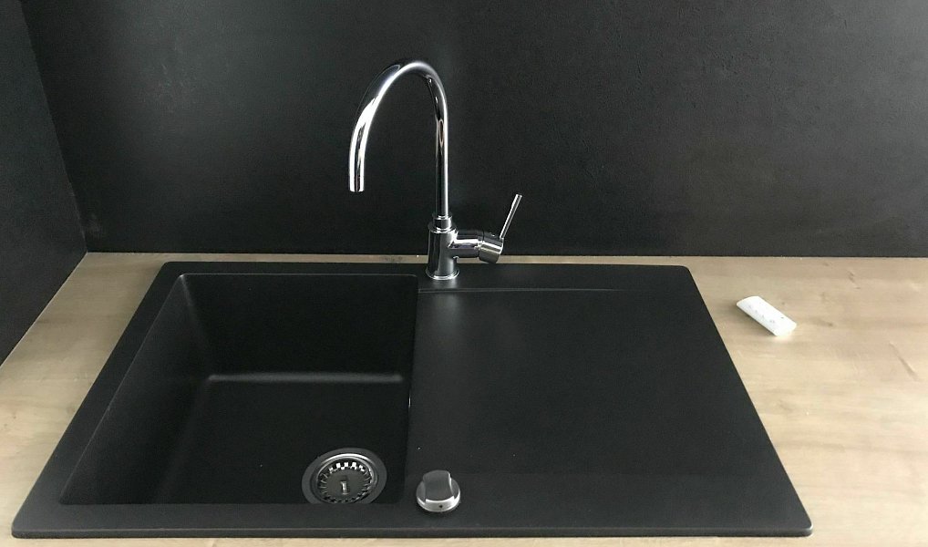 Pronájem bytu 2+kk 62 m², Karlovy Vary – náhled fotky 9