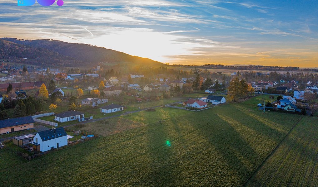 Prodej stavebního pozemku 980 m², Komorní Lhotka – náhled fotky 4