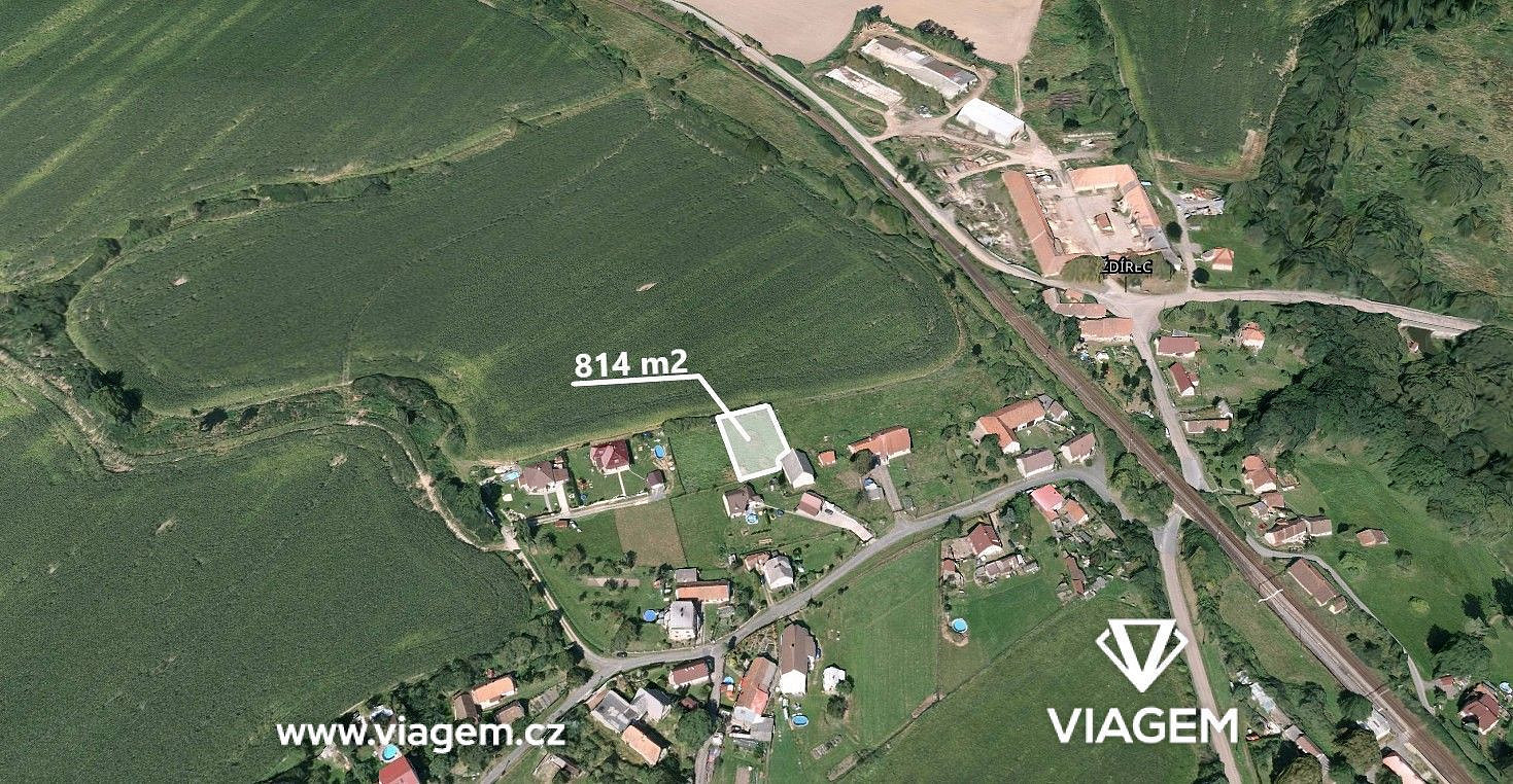Prodej stavebního pozemku 814 m² – fotografie 4