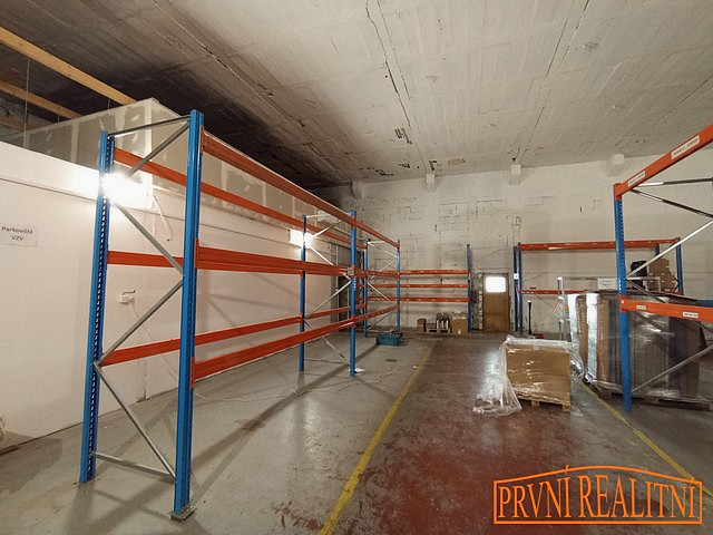 Pronájem skladovacích prostor 720 m² – fotografie 3