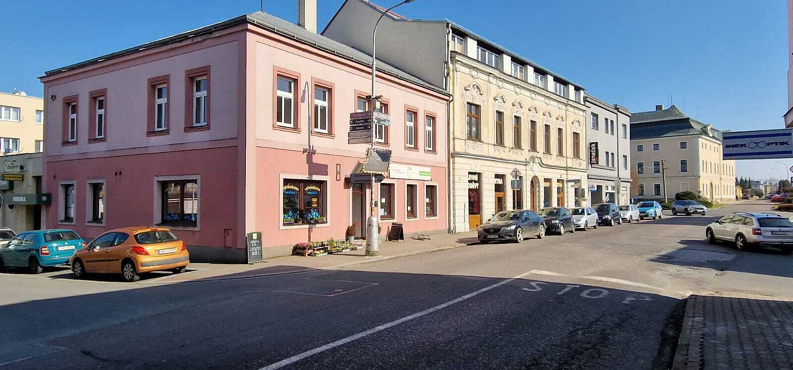 Pronájem obchodních prostor 58 m²