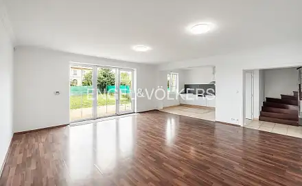 Pronájem domu 185 m² s pozemkem 288 m², Růžová, Jesenice - Osnice, okres Praha-západ
