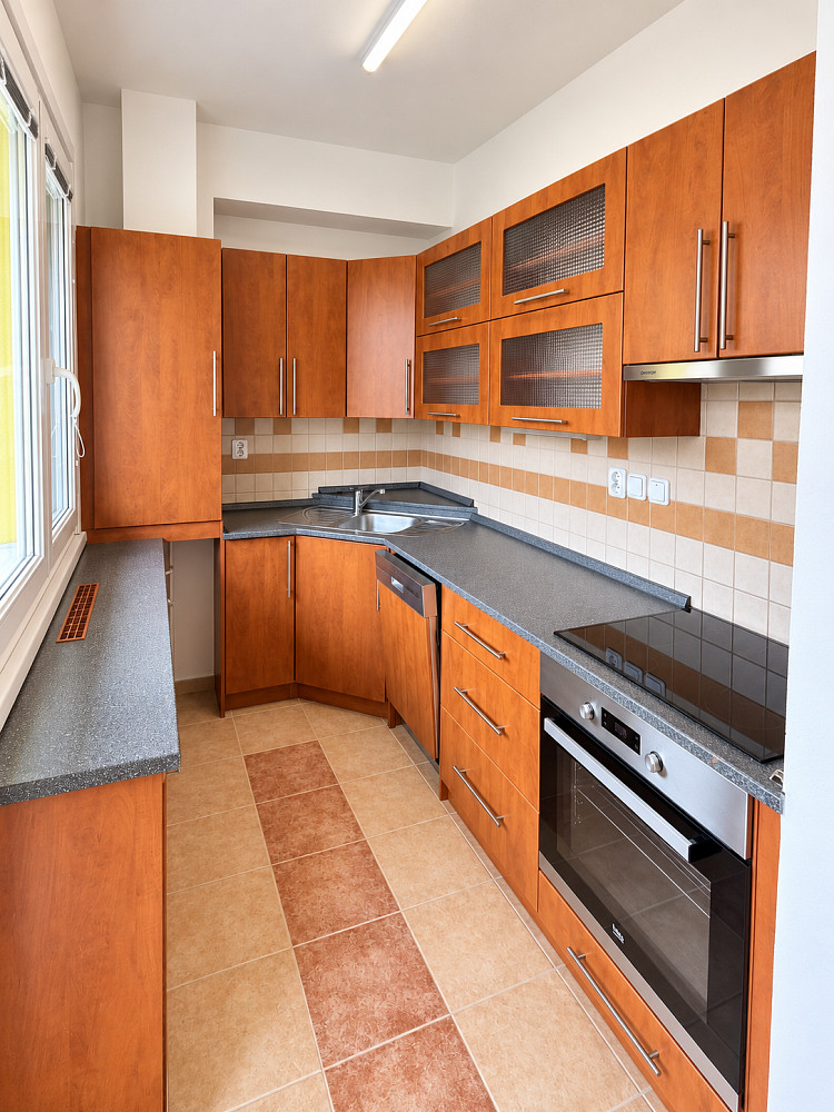 Pronájem bytu 2+kk 68 m²