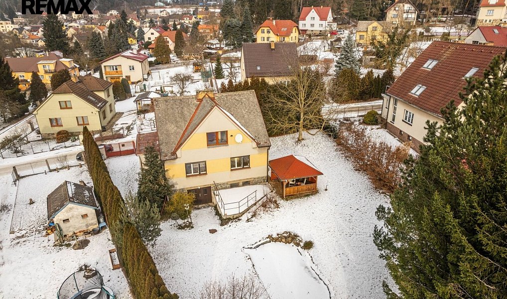 Prodej domu 292 m² s pozemkem 990 m², Chotoviny – náhled fotky 4