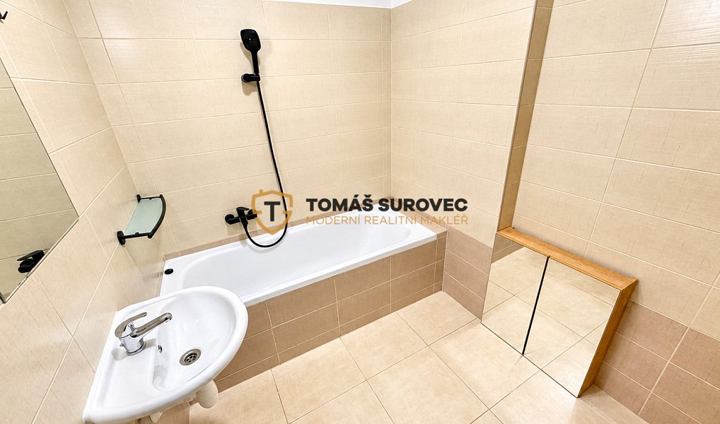 Pronájem bytu 3+kk 67 m², Valašské Klobouky – náhled fotky 5