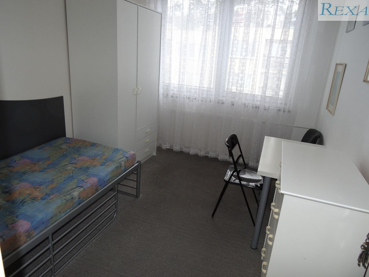 Pronájem pokoje 20 m² – fotografie 3