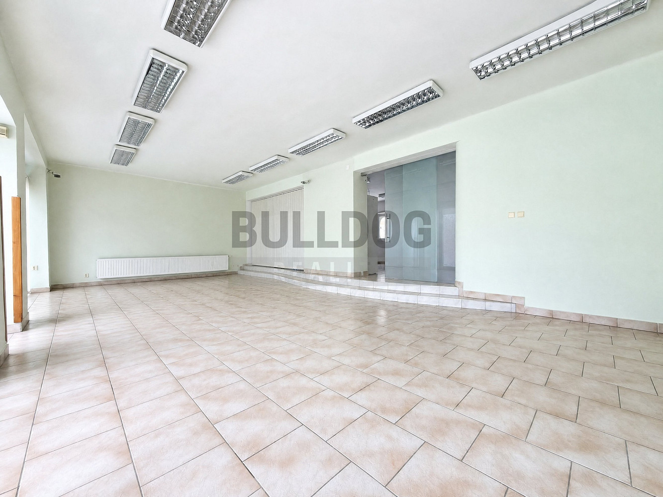 Prodej nájemního domu, činžáku 672 m² — photo 4