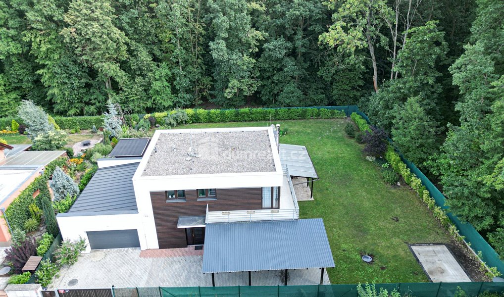 Prodej domu 249 m² s pozemkem 1 050 m², Praha – náhled fotky 31
