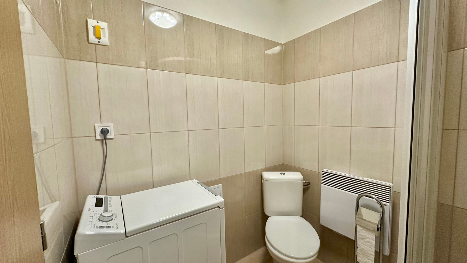Pronájem bytu 1+kk 25 m² – fotografie 5