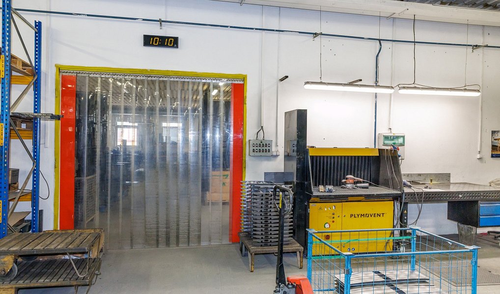 Prodej výrobních prostor 1 813 m², Varnsdorf – náhled fotky 35