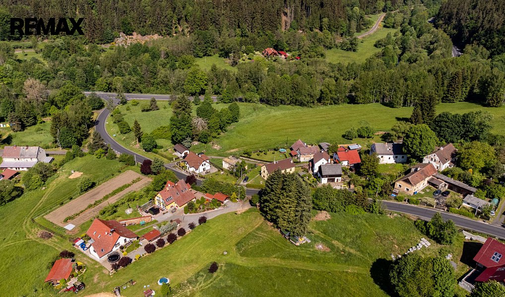 Prodej stavebního pozemku 579 m², Bečov nad Teplou – náhled fotky 13