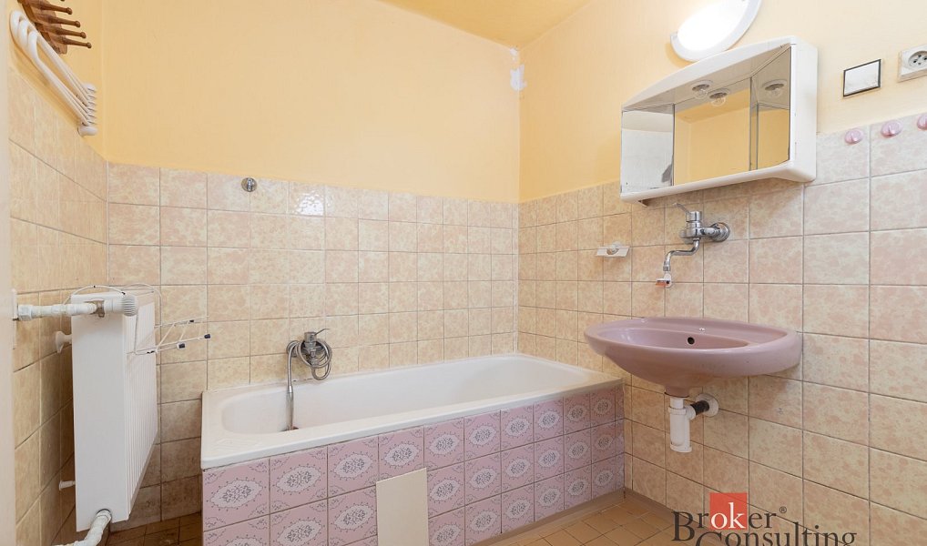Prodej domu 138 m² s pozemkem 522 m², Radkov – náhled fotky 18