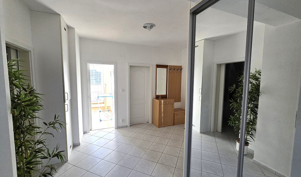 Pronájem bytu 3+kk 90 m², Brno – náhled fotky 16