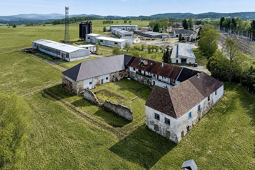 Prodej zemědělského objektu 2 000 m² – fotografie 4