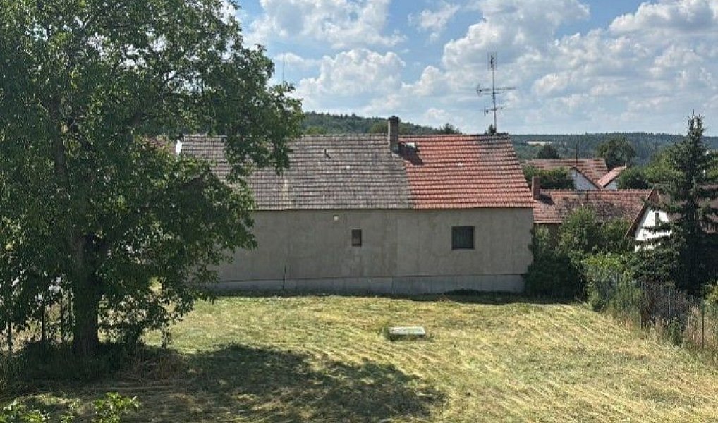 Pronájem zahrady 656 m², Zavidov – náhled fotky 4