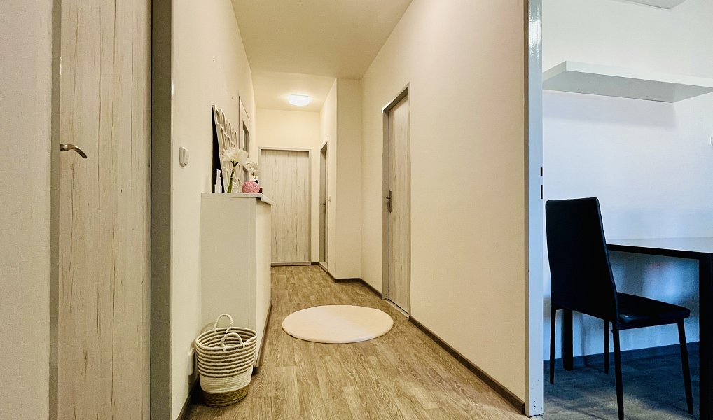 Pronájem bytu 4+kk 82 m², Český Brod – náhled fotky 24