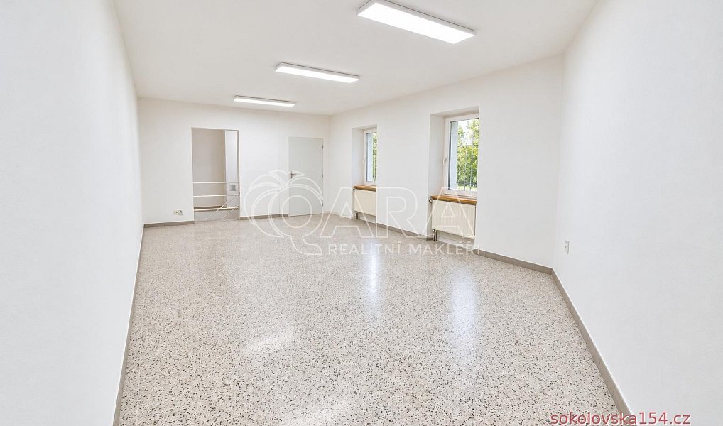 Prodej bytu 1+kk 33 m², Praha – náhled fotky 3