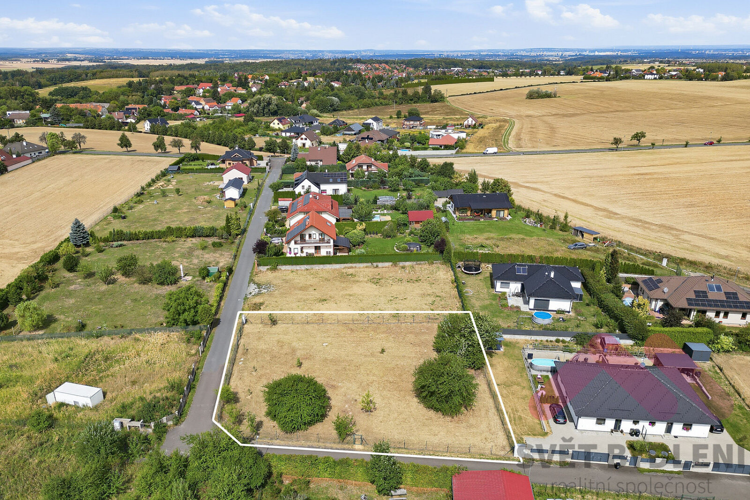 Prodej stavebního pozemku 1 597 m²