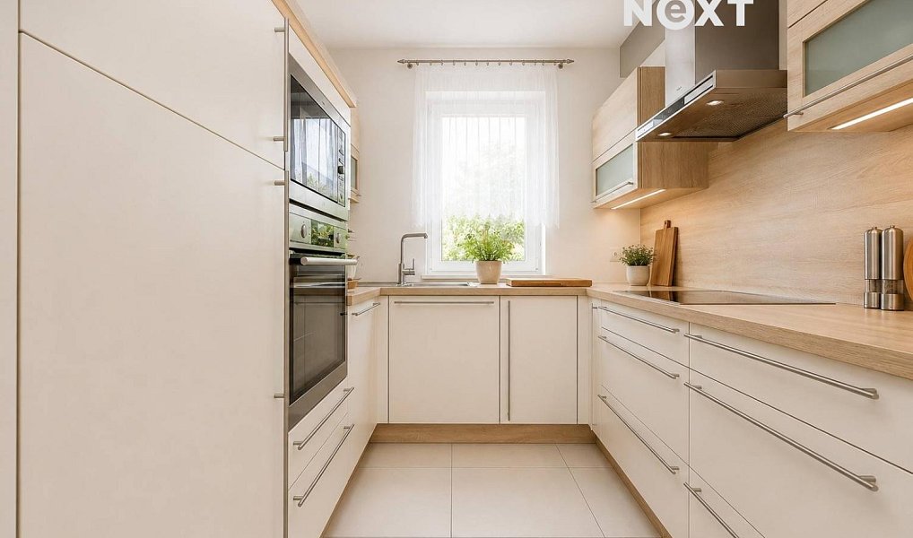 Prodej domu 143 m² s pozemkem 256 m², Zruč-Senec – náhled fotky 2