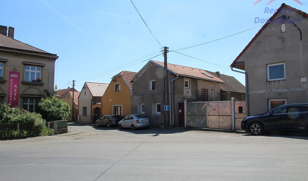 Prodej domu 114 m² s pozemkem 66 m², Smečno – náhled fotky 2