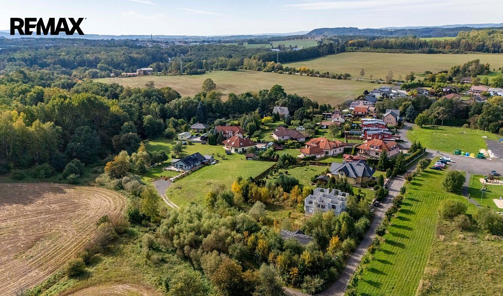 Prodej stavebního pozemku 2 227 m², Sadov – náhled fotky 30