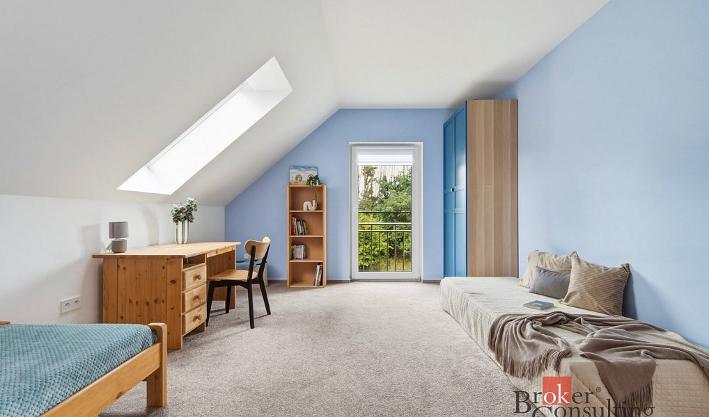 Prodej domu 194 m² s pozemkem 866 m², Litošice – náhled fotky 24