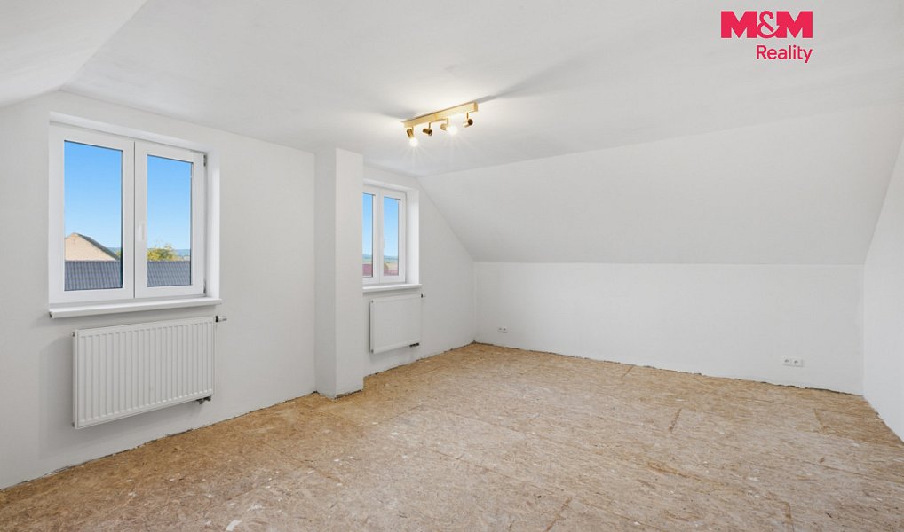 Prodej domu 130 m² s pozemkem 7 458 m², Senomaty – náhled fotky 16
