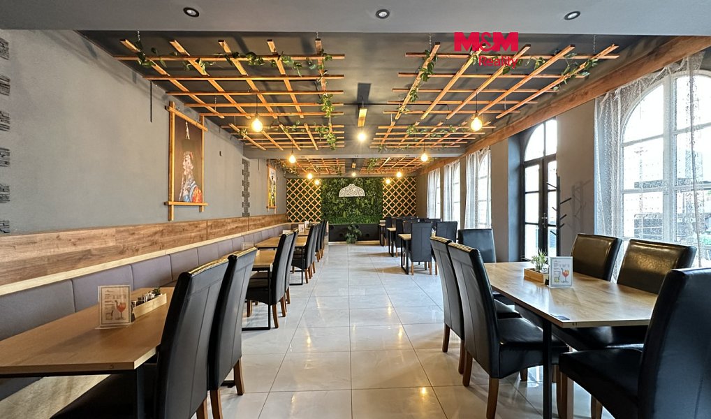Pronájem restaurace 212 m², Mladá Boleslav – fotka 1 z 14
