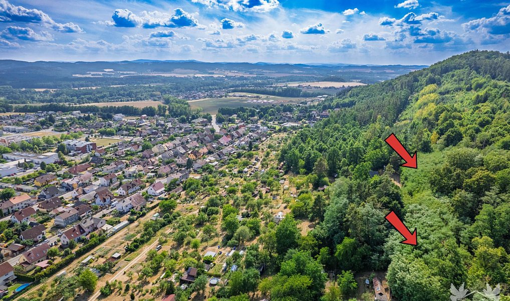 Prodej stavebního pozemku 2 338 m², Strakonice – fotka 1 z 22