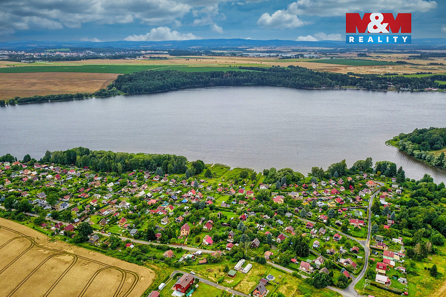 Prodej stavebního pozemku 587 m² – fotografie 3