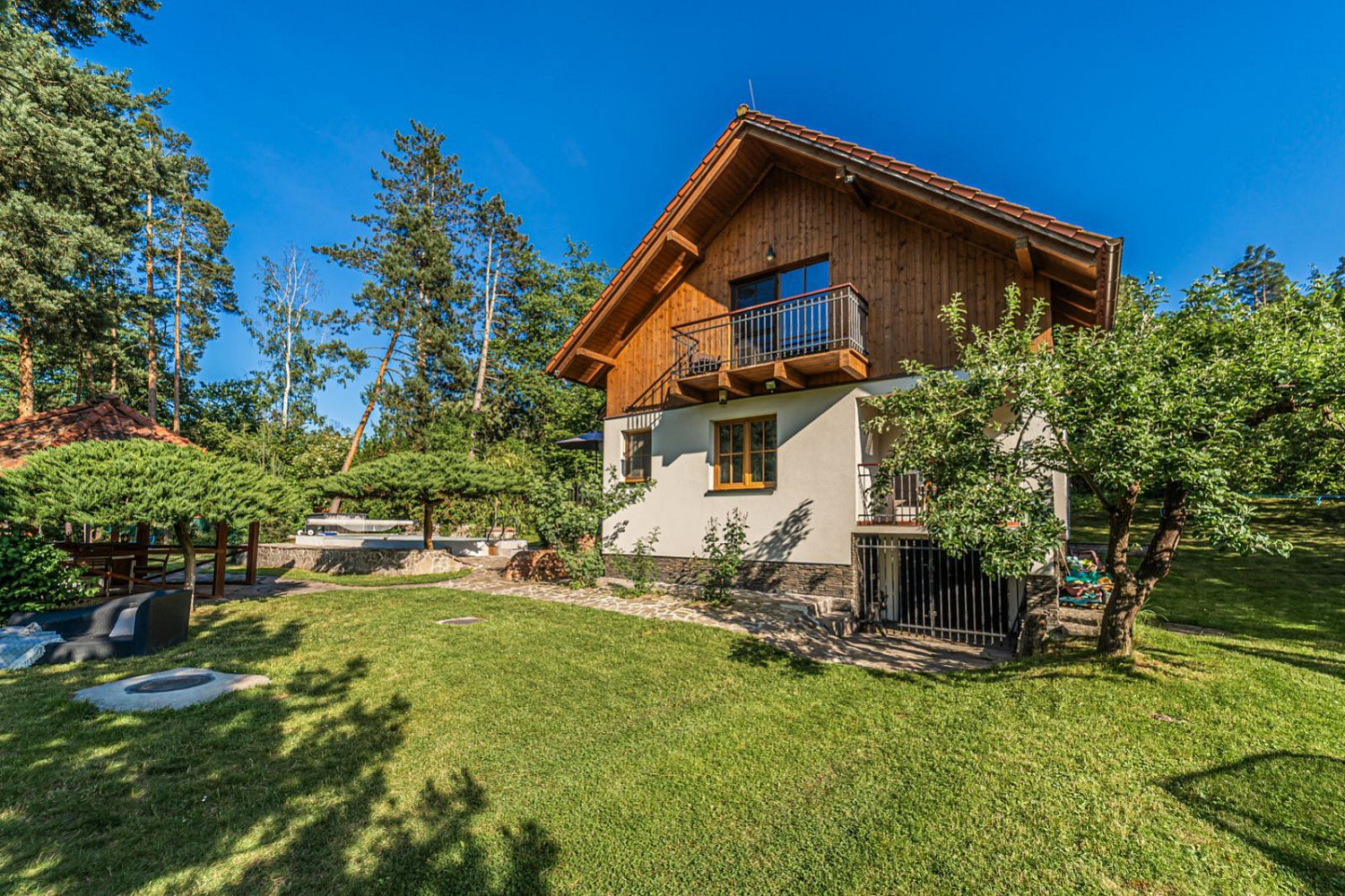 Prodej chaty/chalupy 106 m² s pozemkem 1 087 m²