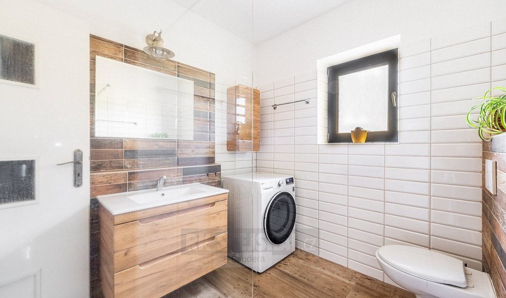 Prodej domu 121 m² s pozemkem 802 m², Mirkovice – náhled fotky 10