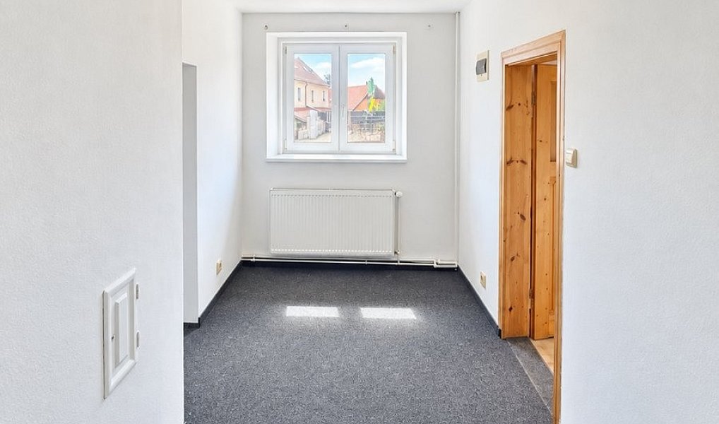 Prodej domu 271 m² s pozemkem 227 m², Žitenice – náhled fotky 15