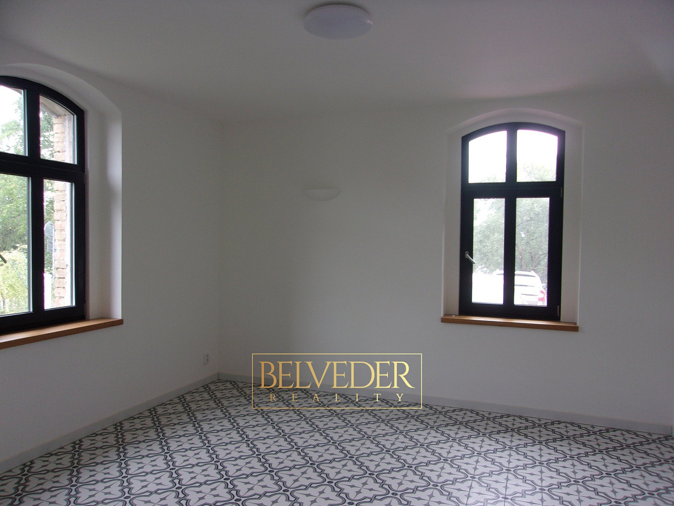 Pronájem bytu 2+1 81 m² – fotografie 3