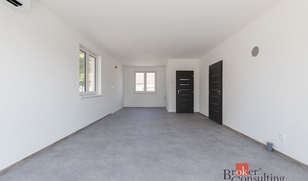 Prodej domu 100 m² s pozemkem 699 m², Miroslav – náhled fotky 5