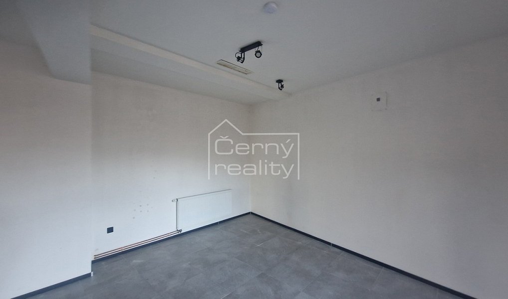 Pronájem obchodních prostor 120 m², Hronov – náhled fotky 5