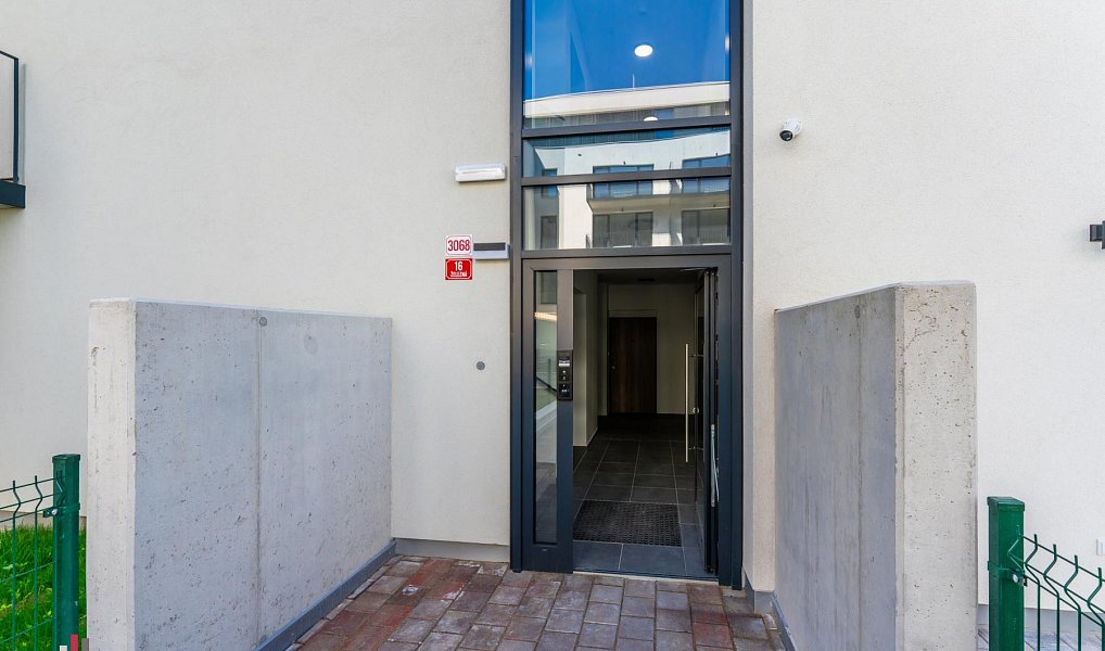 Prodej bytu 1+kk 38 m², Plzeň – náhled fotky 26