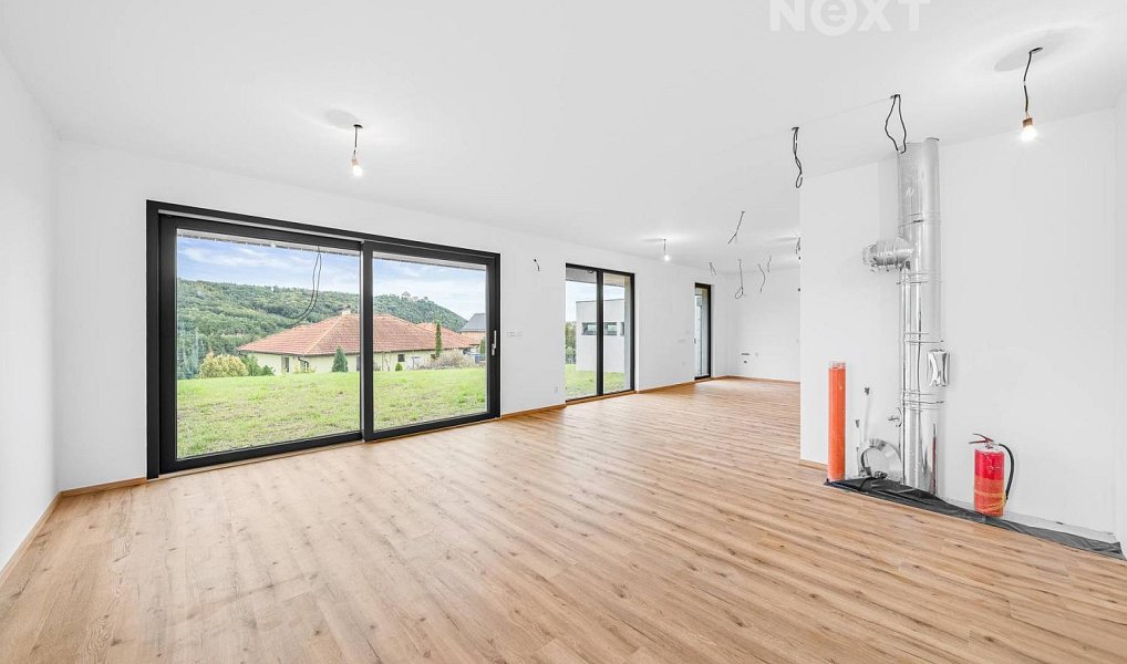 Prodej domu 214 m² s pozemkem 1 127 m², Březová – náhled fotky 10