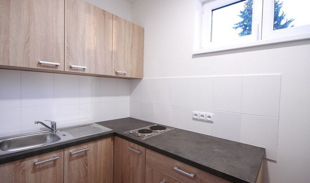 Pronájem ubytovacího objektu 417 m², Neratovice – náhled fotky 14