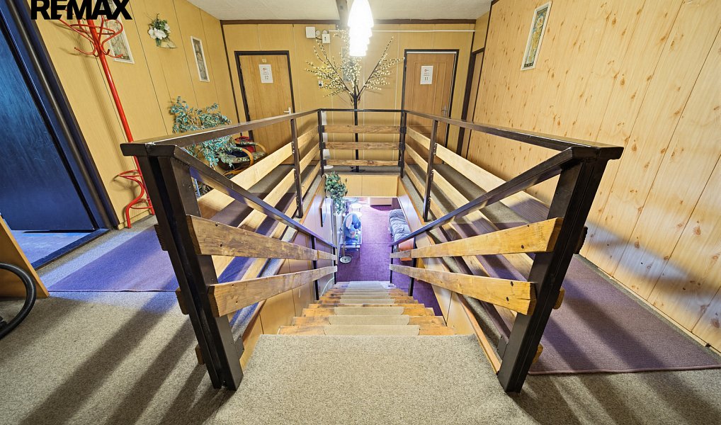 Prodej ubytovacího objektu 980 m², Potůčky – náhled fotky 28