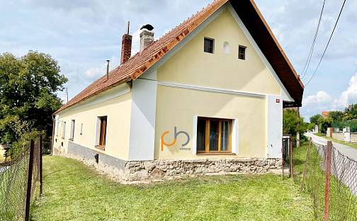 Prodej domu 135 m² s pozemkem 1 086 m², Za Dvorem, Louňovice pod Blaníkem, okres Benešov