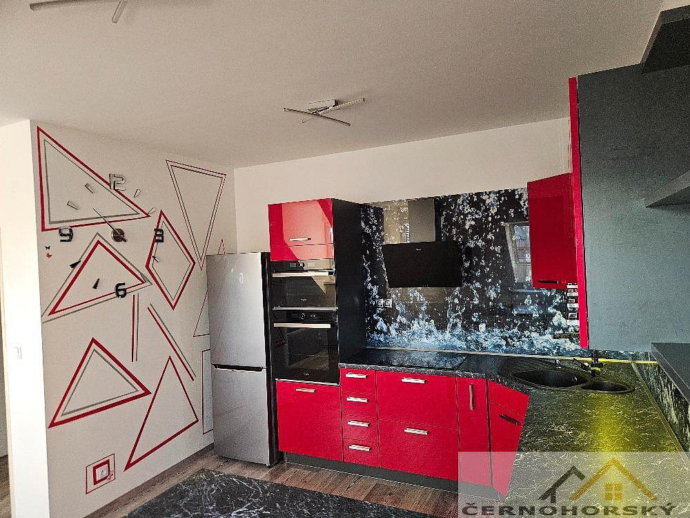 Pronájem bytu 2+kk 75 m² – fotografie 5