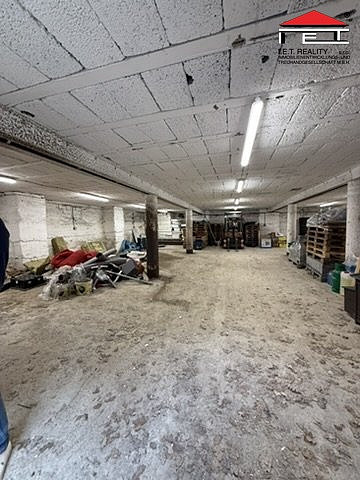 Pronájem garáže 250 m2, Dobratice – fotografie 4