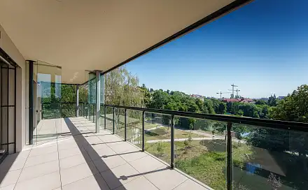 Pronájem bytu 4+kk 120 m²