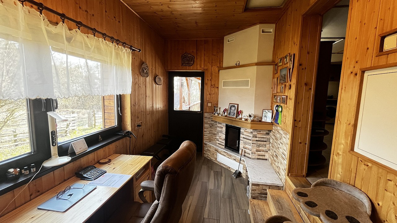 Prodej domu 100 m² s pozemkem 4 357 m² – fotografie 3