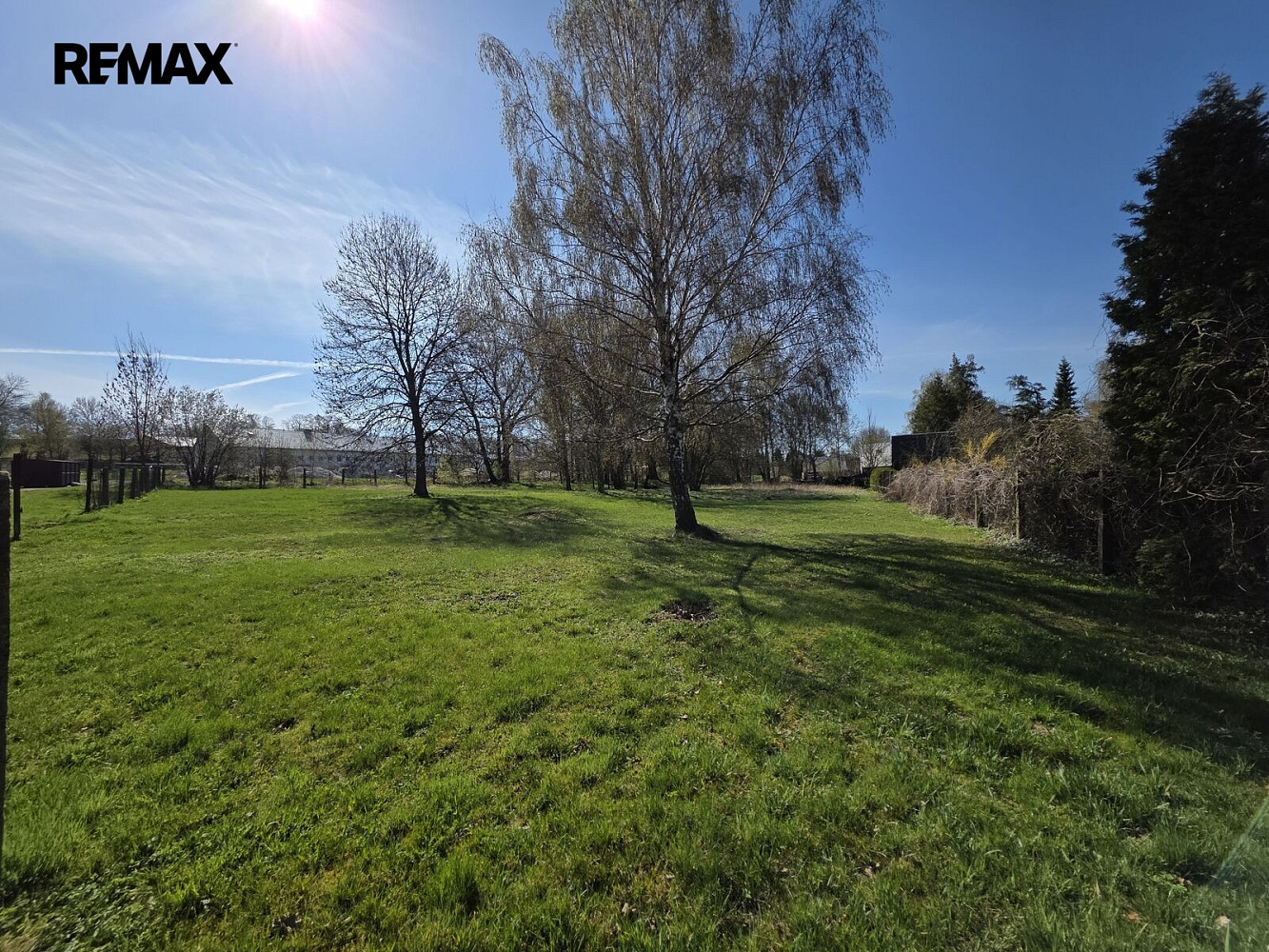 Prodej stavebního pozemku 1 466 m²