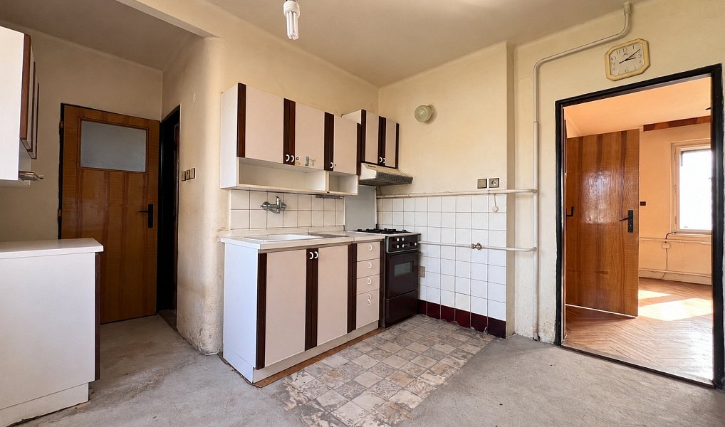 Prodej domu 258 m² s pozemkem 888 m², Pardubice – náhled fotky 9
