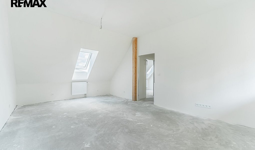Prodej domu 190 m² s pozemkem 453 m², Nepomuk – náhled fotky 24