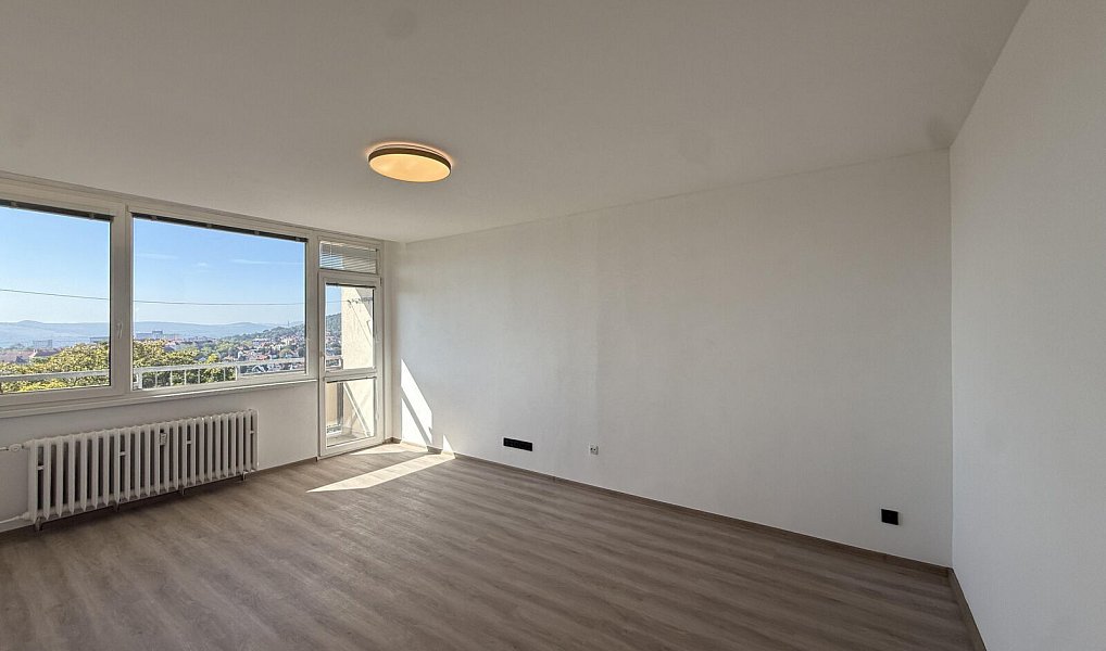 Pronájem bytu 3+1 66 m², Ústí nad Labem – náhled fotky 3