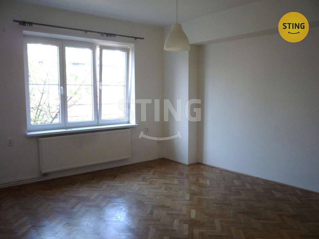 Pronájem bytu 2+1 84 m² – fotografie 5